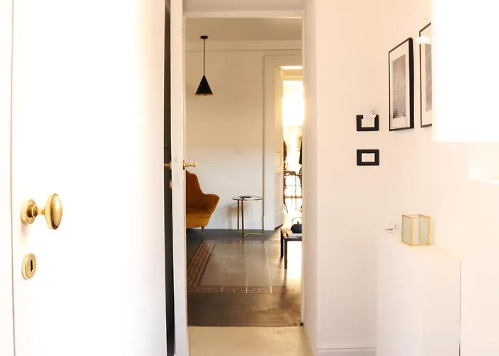 Gorgeous Flat With Opera View Διαμέρισμα